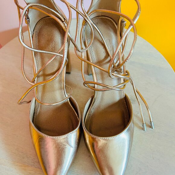 ASOS DESIGN Power Trip Tie Leg Block Heels in Rose Gold - 8 - Picture 4 of 8